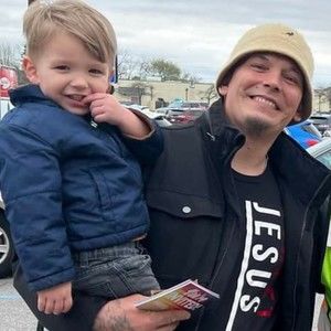 Meet your Posher, Joshua